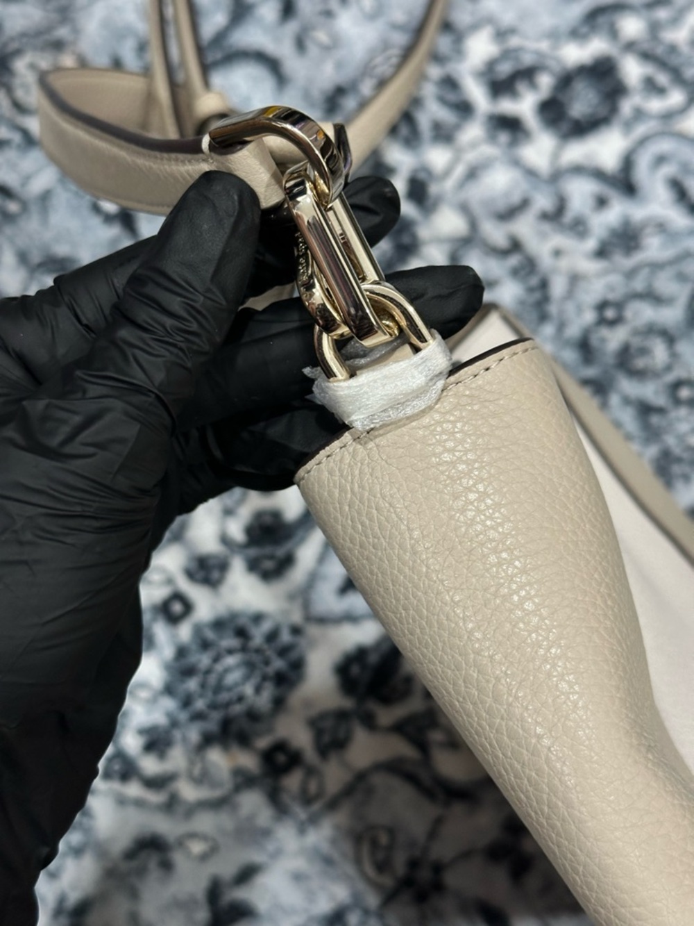 New kate spade Two-Tone Taupe & Cream Leather Shoulder Bag - Picture 6 of 11